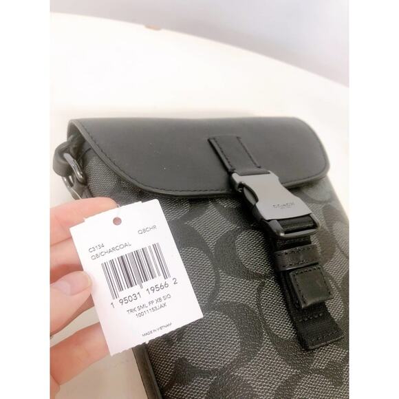 Coach C3134 Track Small Flap Crossbody In Signature Canvas In Gunmetal/Charcoal - Picture 7 of 9